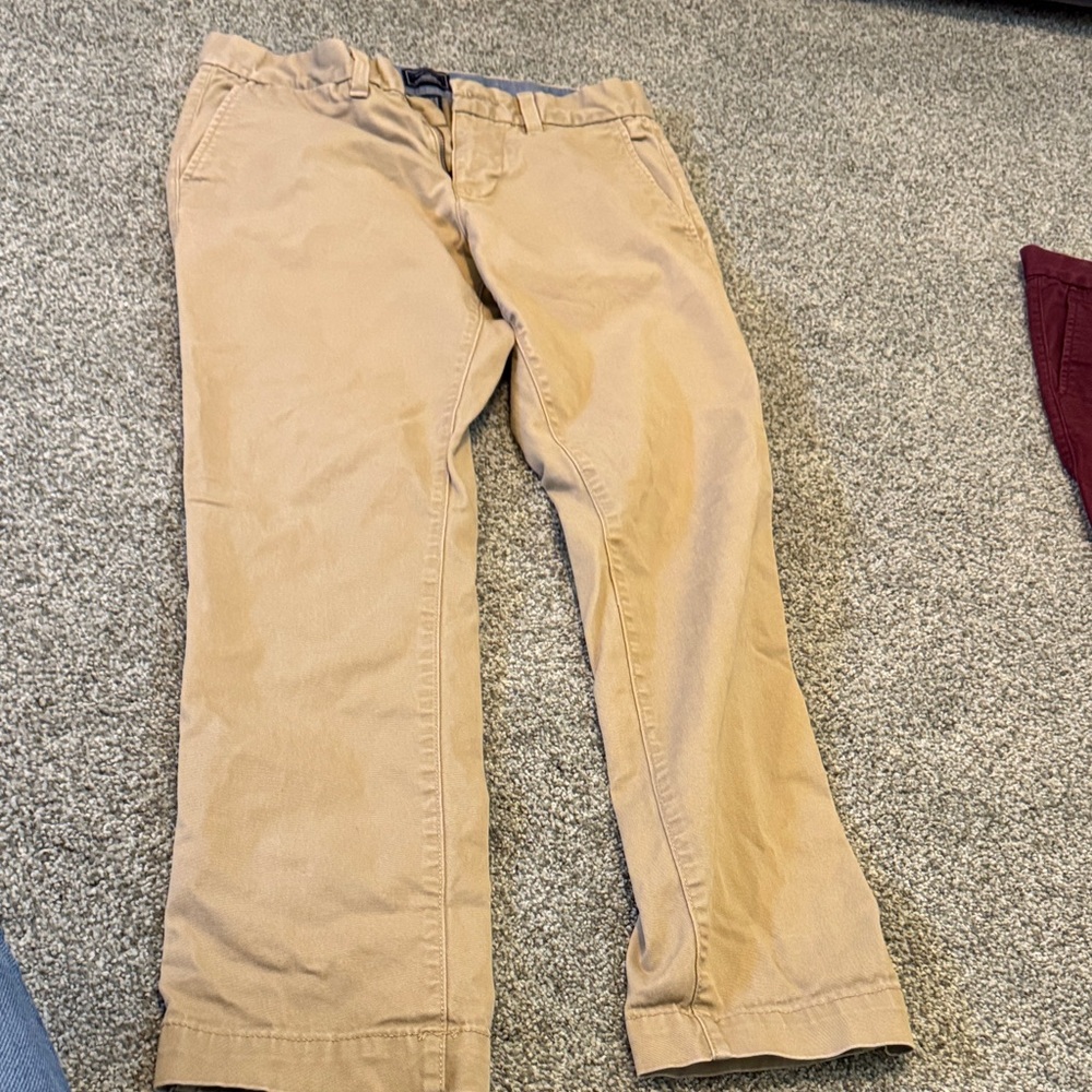 Gap khakis